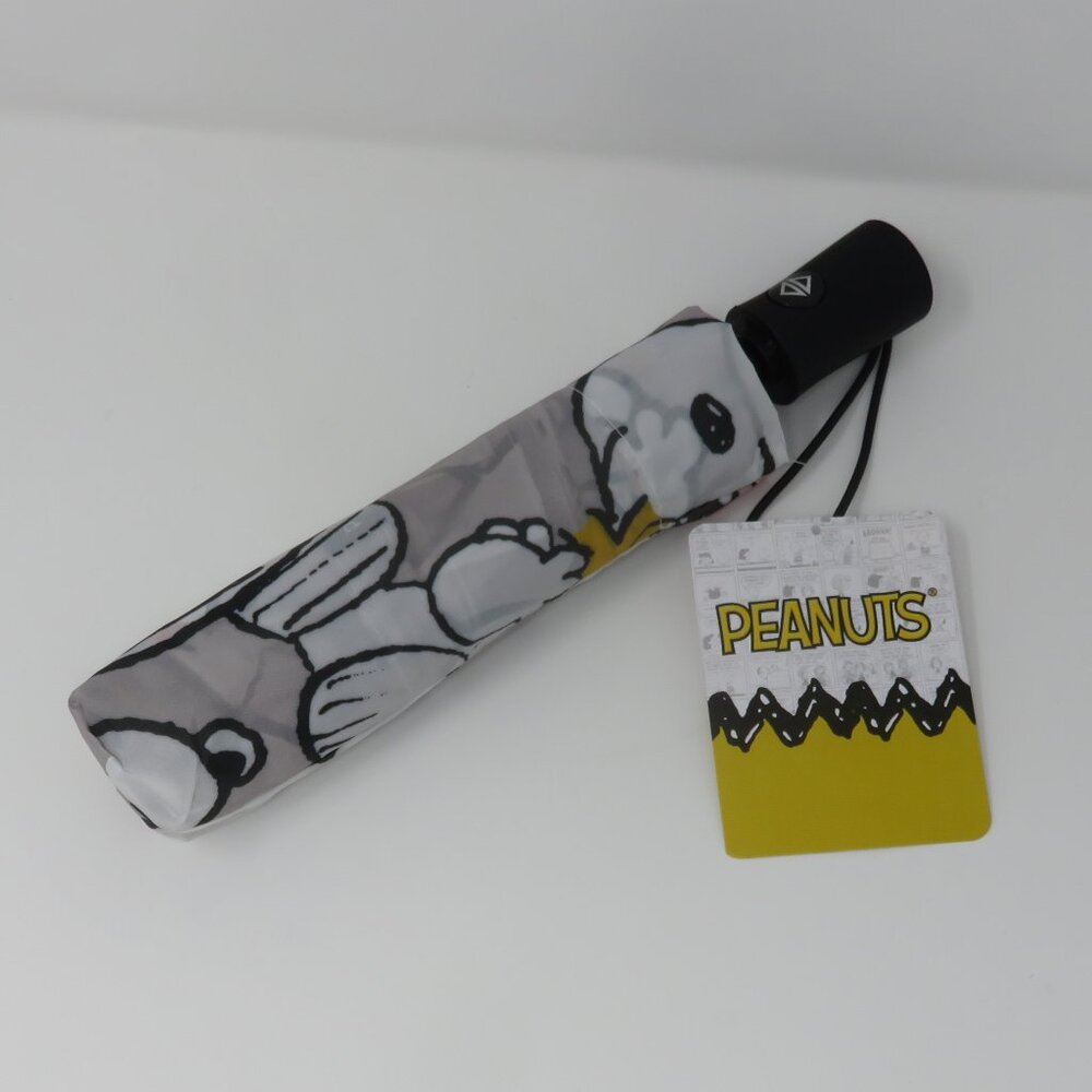 (#125) Peanuts Snoopy Gray/Black/White Umbrella